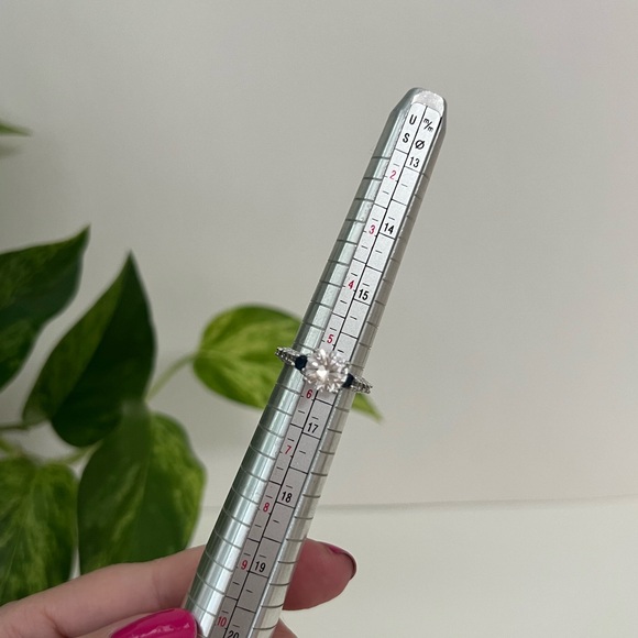 Sterling Silver Cubic Zirconia & Blue Sapphire Filigree Ring, Size 5.5 - Picture 13 of 16